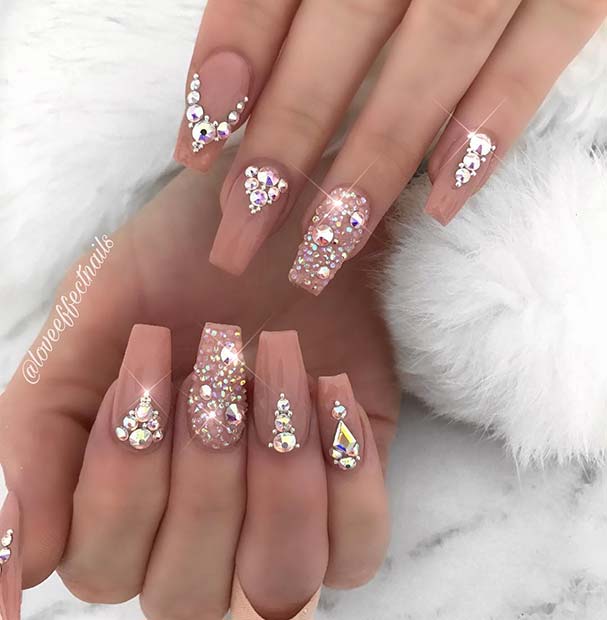 Superbes ongles en cristal nu