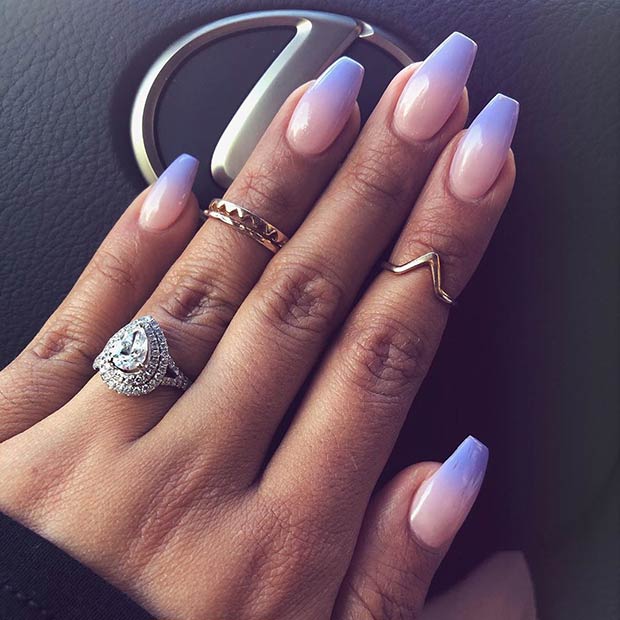 Ongles lilas ombrés élégants