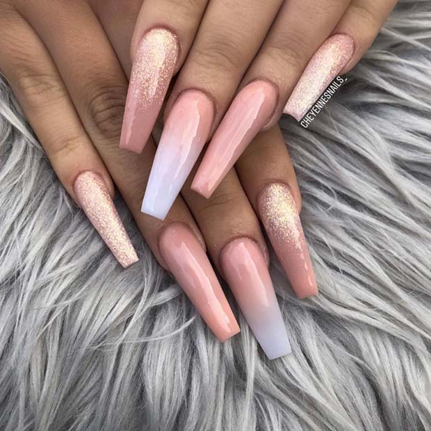 Ombre και Glitter Nude Nails