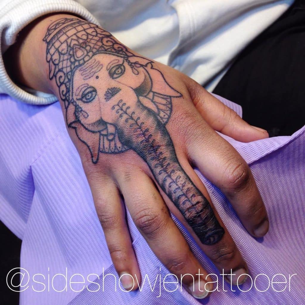 Τατουάζ χειρός Ganesha για γυναίκες