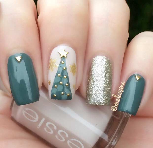 Conception d'ongles d'arbre de Noël or et vert