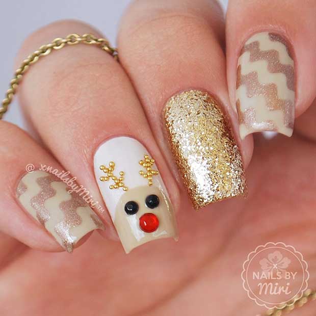 Ongles De Noël De Renne Mignon