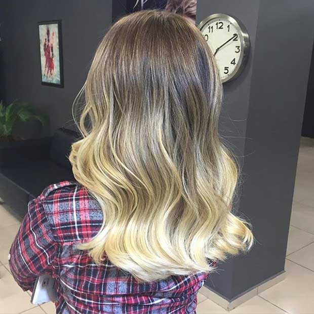 Cheveux Moyens Blond Balayage Ombre