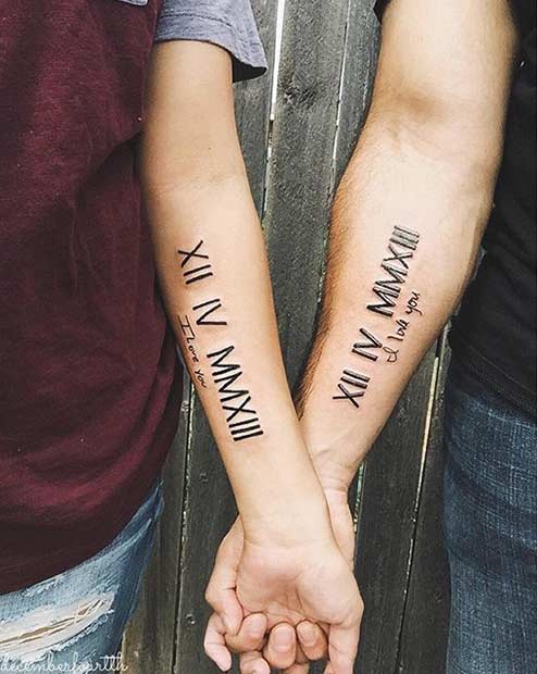 Tatouages ​​​​assortis de couples de chiffres romains