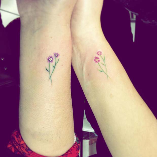 Όμορφα τατουάζ λουλουδιών