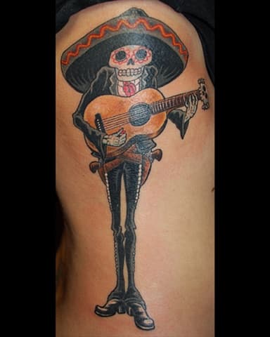 Mariachi με την ημέρα Sumbrero του νεκρού τατουάζ