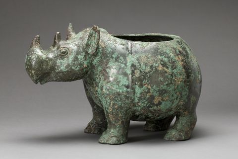 vase rituel en forme de rhinocéros, chine, 1100 1050 av.
