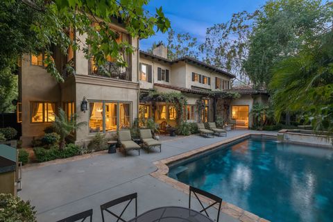 L'ancienne maison de Britney Spears est à vendre à Beverly Hills