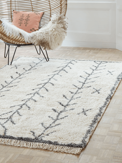 tapis shaggy, 275 £, barreur﻿﻿