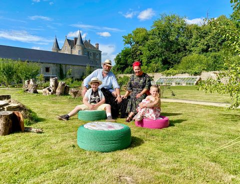 Dick et Angel Strawbridge, évadez-vous au château faire faire et réparer l'émission de télévision