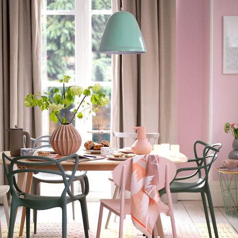 style d'inspiration pastels doux style par hannah deacon photographie par tim young