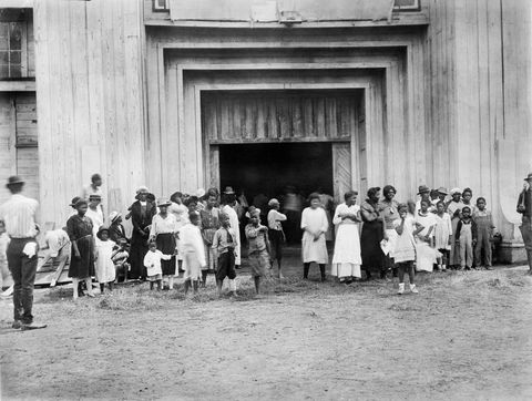 είσοδος στο στρατόπεδο προσφύγων σε δίκαιους λόγους μετά από εξέγερση αγώνα, Τούλσα, Οκλαχόμα, ΗΠΑ, αμερικανική εθνική συλλογή φωτογραφιών του Ερυθρού Σταυρού, Ιούνιος 1921