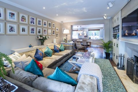 πωλείται το οικογενειακό σπίτι του Λονδίνου 1195 εκατομμυρίων λιρών της Λέσλι Κλαρκ, συνιδρυτής του nicky clarke παγκοσμίως