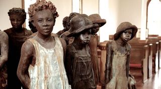 Whitney Plantation Museum, statues de baume dans l'église, enfants esclaves