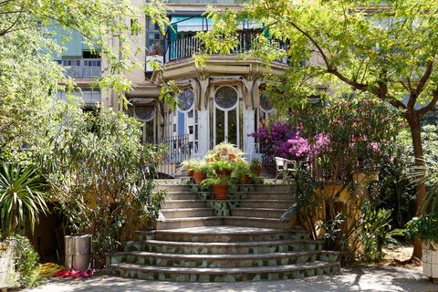 ניתן להשכיר נכסים מהריגת ערב ב- airbnb