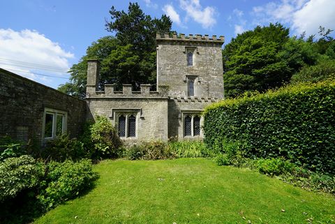 Lypiatt Lodge, Gloucestershire