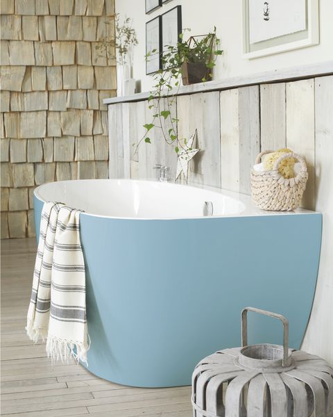 bains d'eaux d'ashbourne, cove back to wall bath in mid blue ral 5024