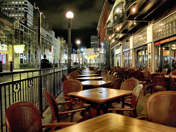 Chemin des Lumières Patio