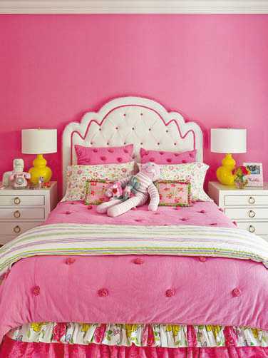 غرفة نوم وردية للبنات