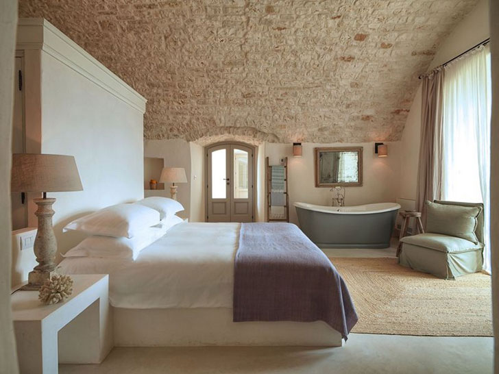 италиански средиземноморски интериор на спалнята - снимка