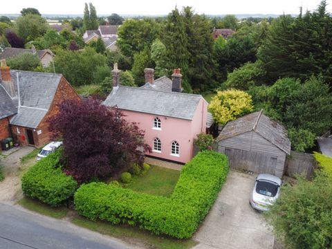 maison rose suffolk à vendre dans l'essex