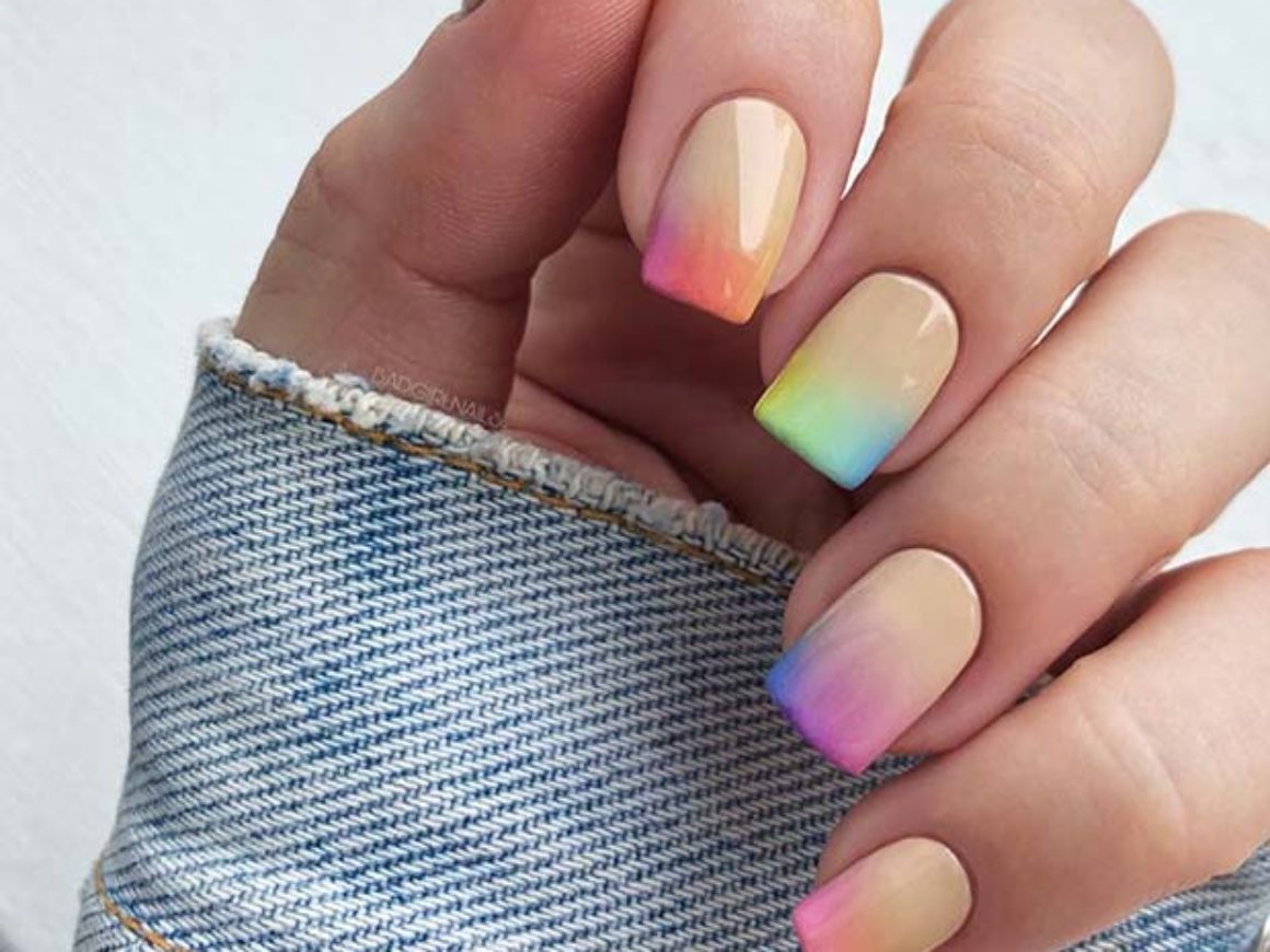 43-magical-unicorn-nails-that-are-taking-over-instagram-11[1]